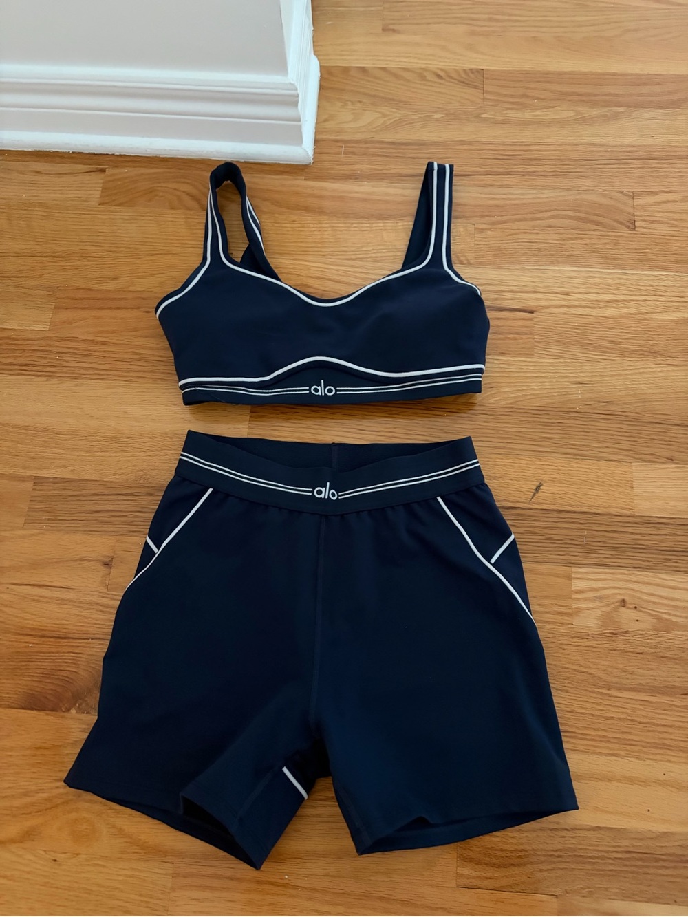 ALO Yoga Navy Sports Bra & Shorts Set with White Piping